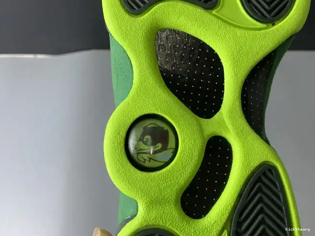 Kicktheory - Jordan AR4390 Retro 'Oregon Ducks' PE 13 Air 313 0501